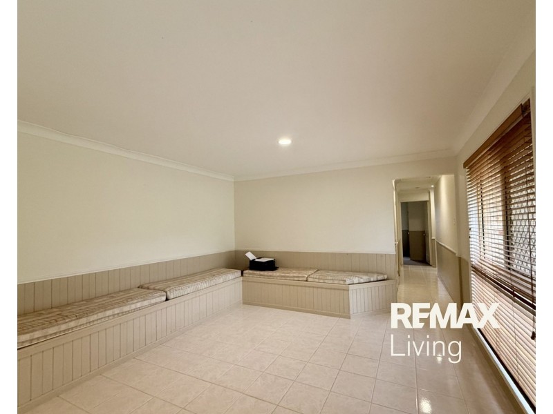 110-112 Madeline Drive, Morayfield QLD 4506