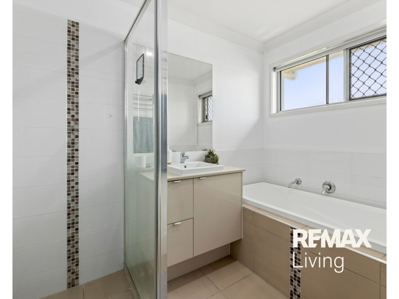 1/1 Montree Circuit, Kallangur QLD 4503
