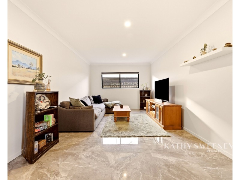 26 Torrenia Street, Narangba QLD 4504