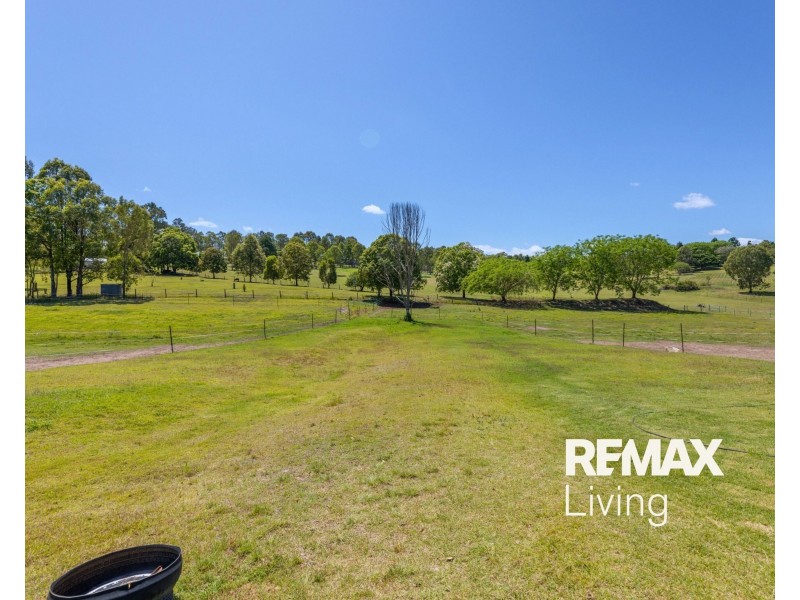 39 Jayen Drive, Royston QLD 4515