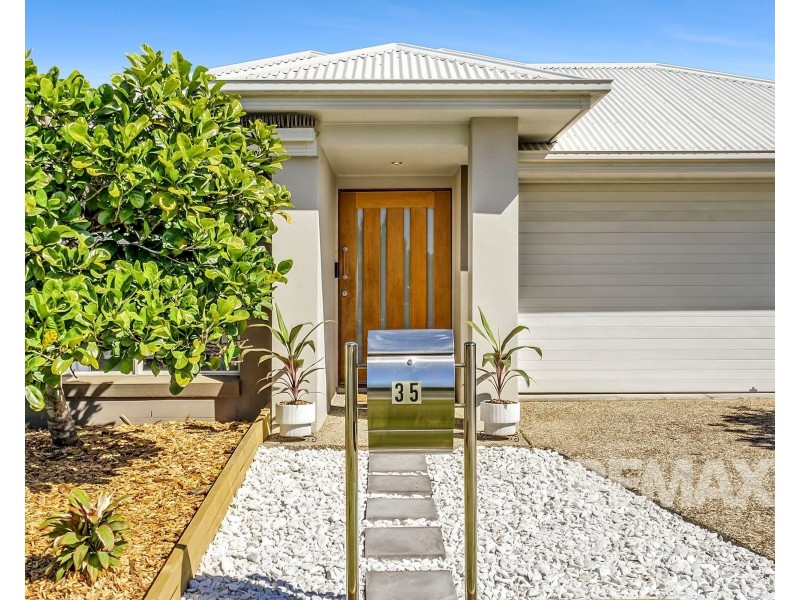 35 Champion Circuit, Narangba QLD 4504