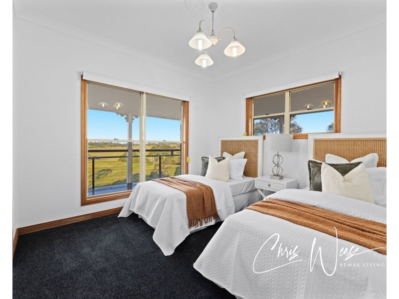 81 Settlement Road, Mount Mee QLD 4521