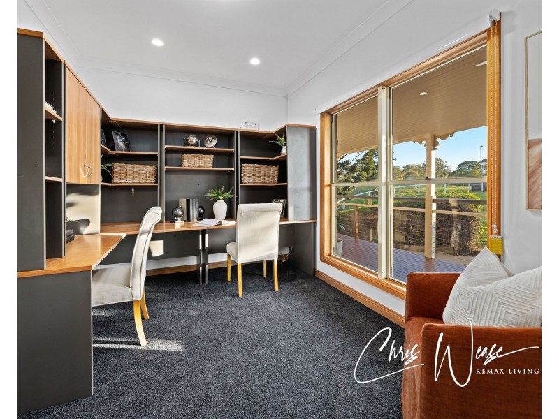 81 Settlement Road, Mount Mee QLD 4521
