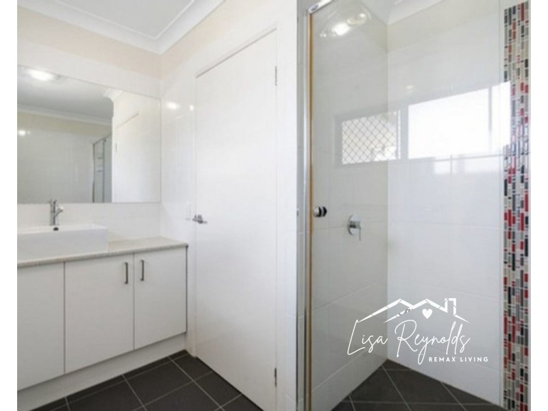 1/5 Pine Valley Drive, Joyner QLD 4500