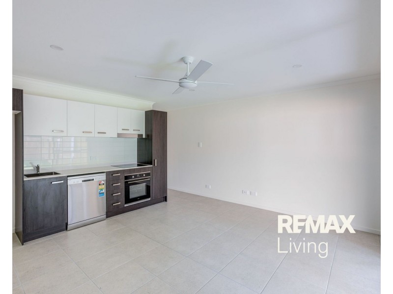 12B Yvonne Drive, Boronia Heights QLD 4124