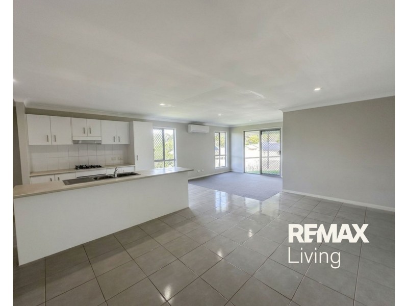 6 Pioneer Court, Woolmar QLD 4515
