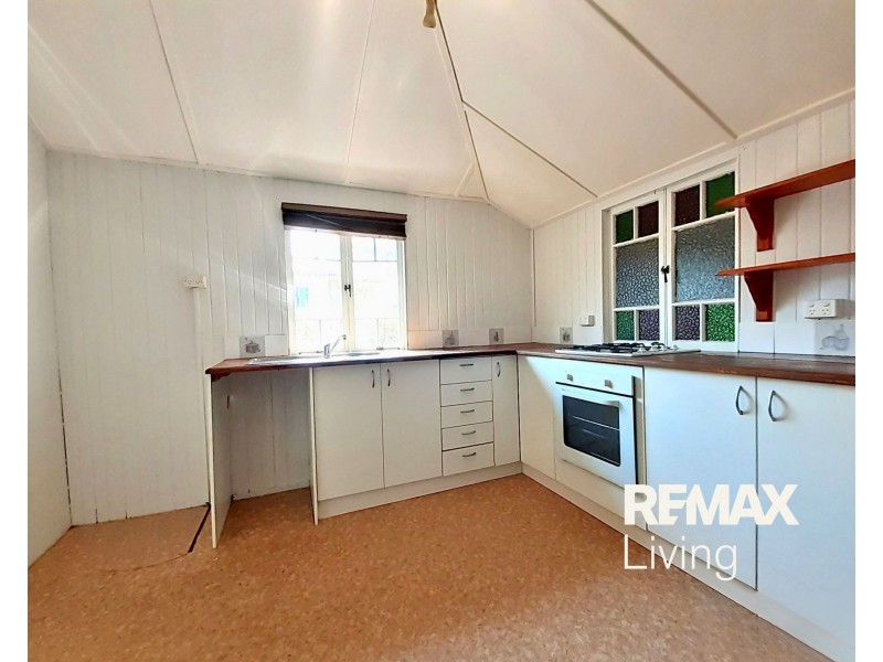 30 George Street, Woodford QLD 4514