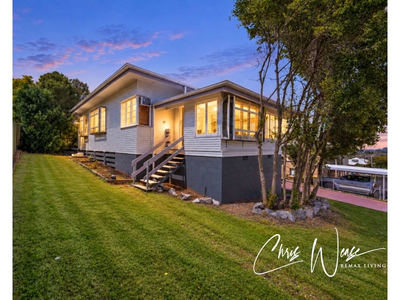 30 Robson Street, Kilcoy QLD 4515