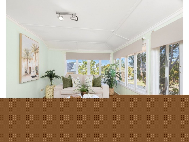 30 Robson Street, Kilcoy QLD 4515