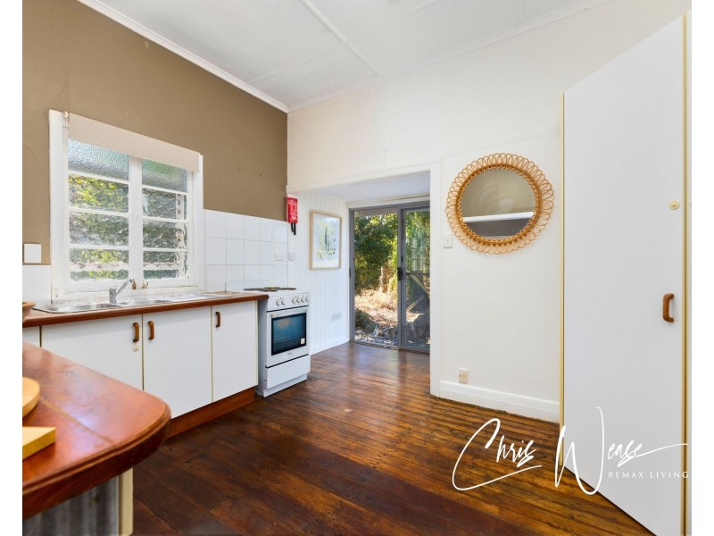 30 Robson Street, Kilcoy QLD 4515
