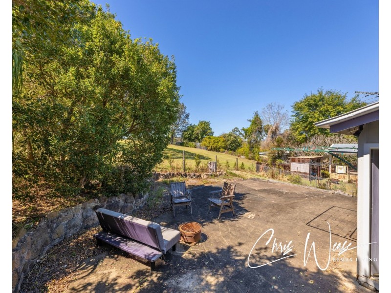 30 Robson Street, Kilcoy QLD 4515