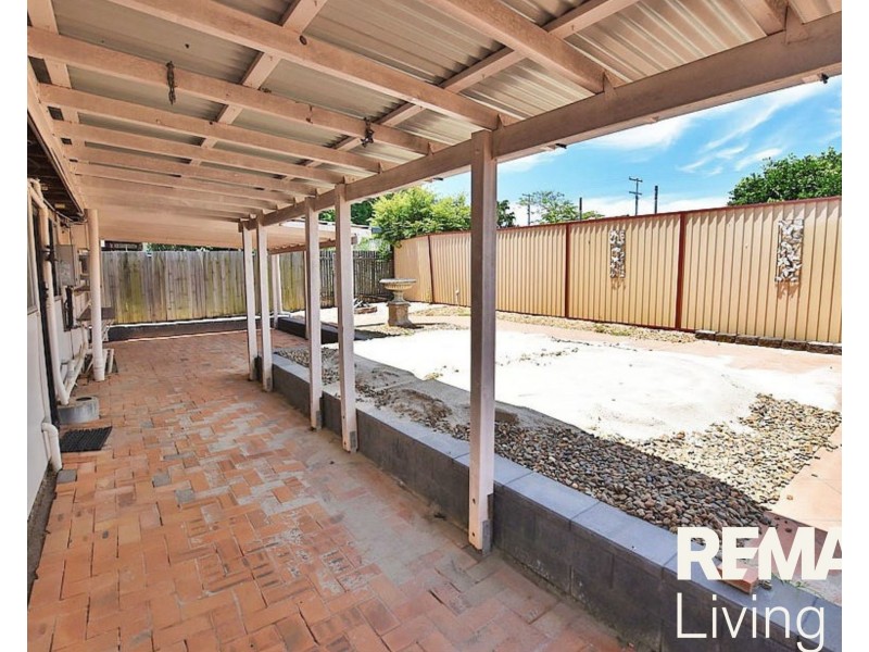 13 Wattle Street, Kallangur QLD 4503