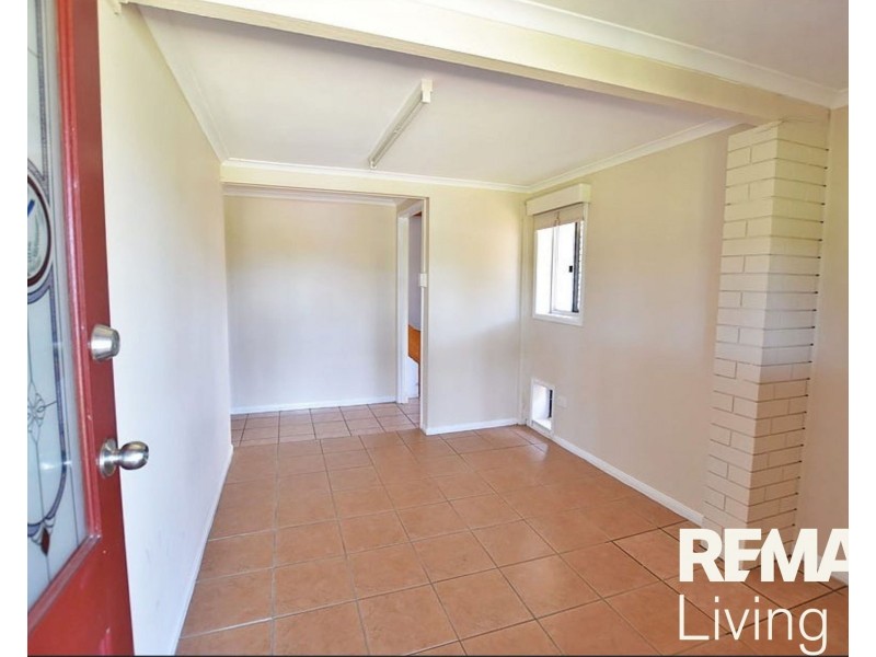 13 Wattle Street, Kallangur QLD 4503