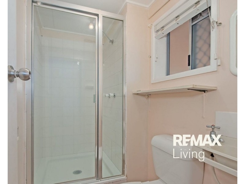 13 Wattle Street, Kallangur QLD 4503