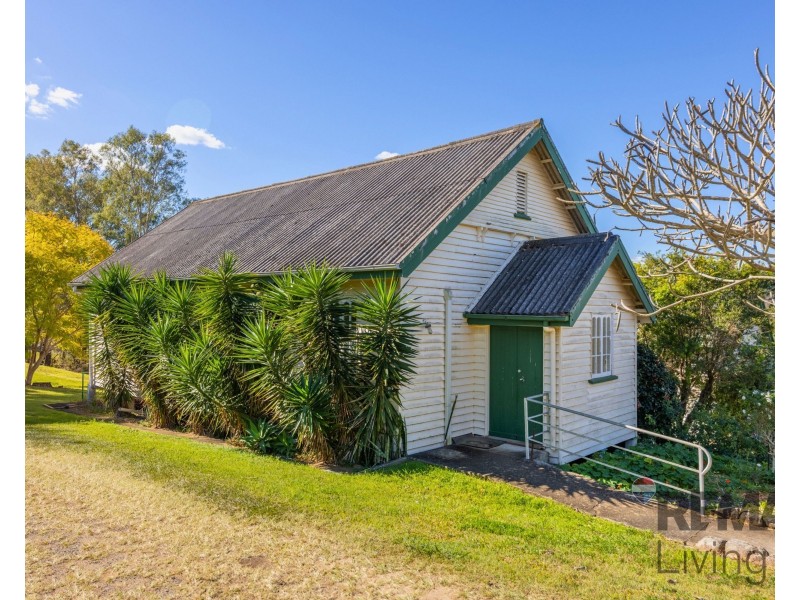 74 William Street, Kilcoy QLD 4515