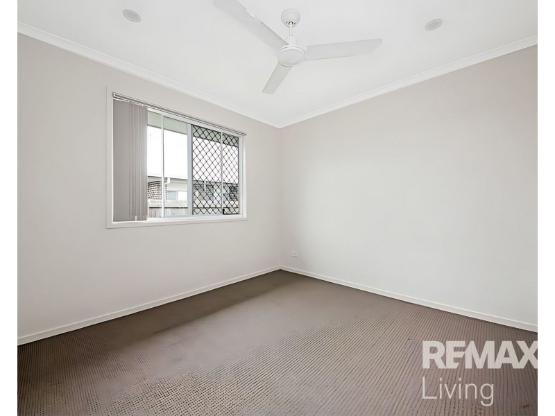 2/14a Mint Crescent, Griffin QLD 4503