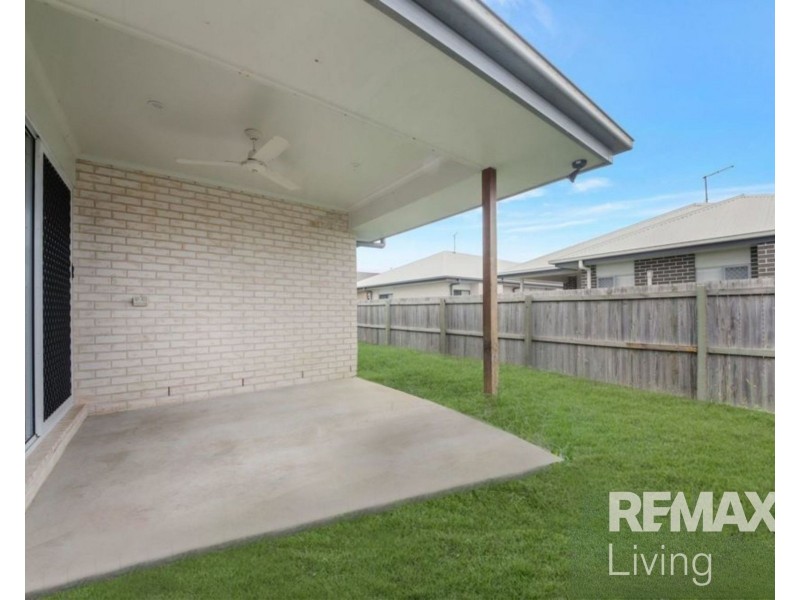 2/14a Mint Crescent, Griffin QLD 4503