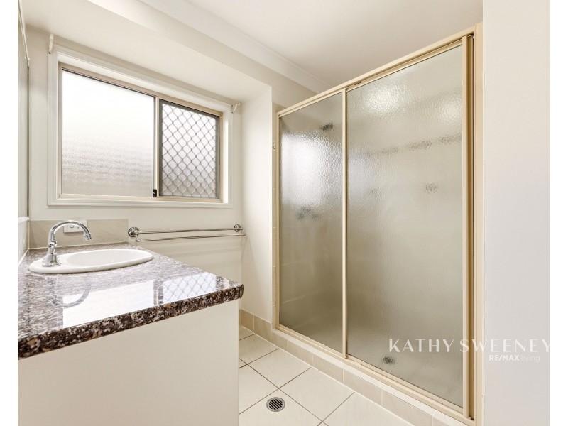 15 Beatrice Place, Burpengary QLD 4505