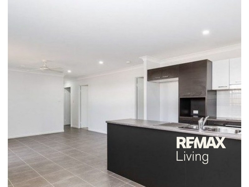 1/33 Jones Street, Rothwell QLD 4022