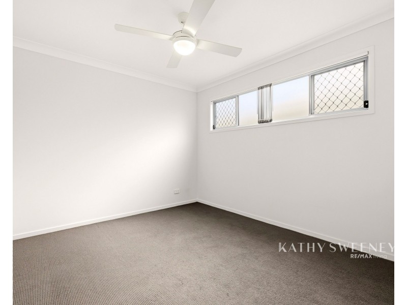33 Jones Street, Rothwell QLD 4022