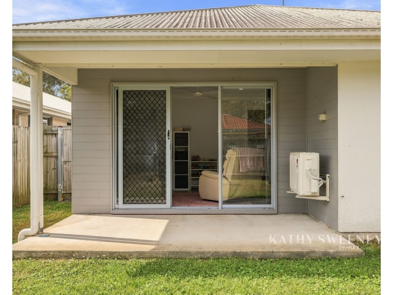 33 Jones Street, Rothwell QLD 4022