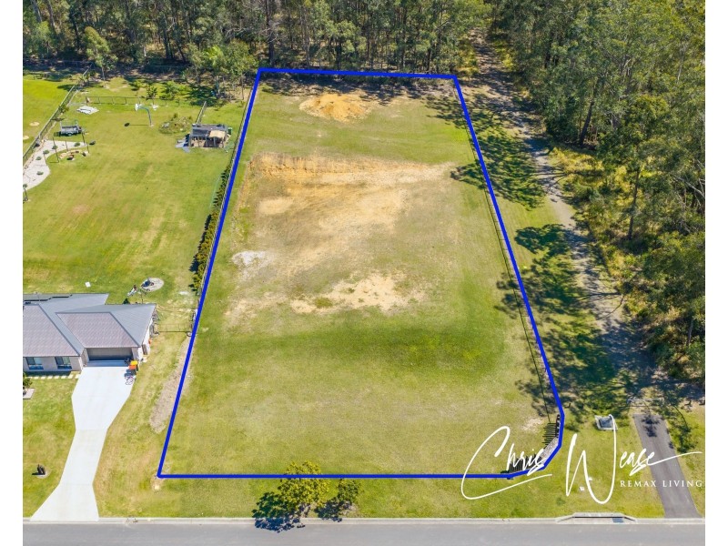 2 Twin Oaks Court, Woodford QLD 4514