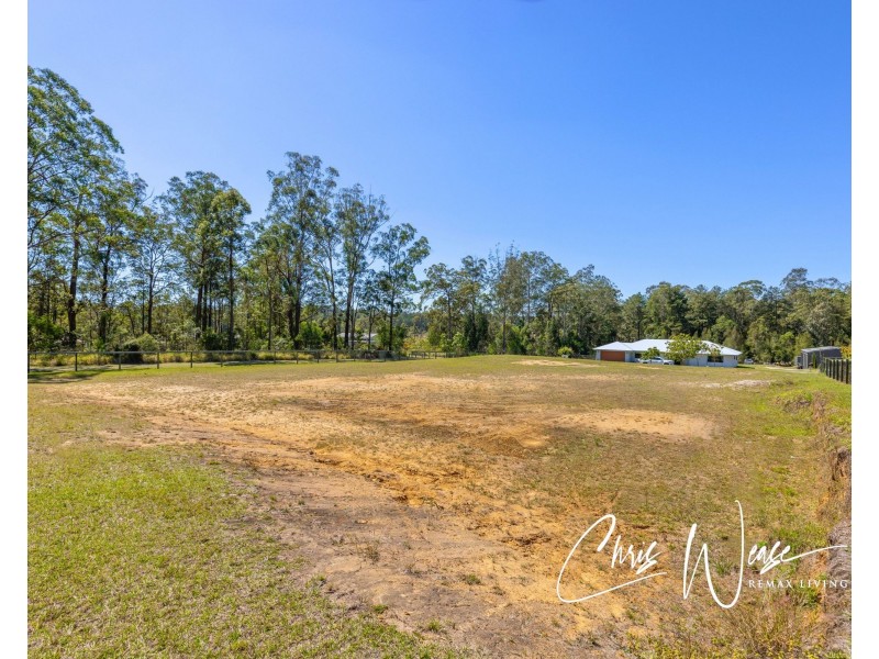 2 Twin Oaks Court, Woodford QLD 4514