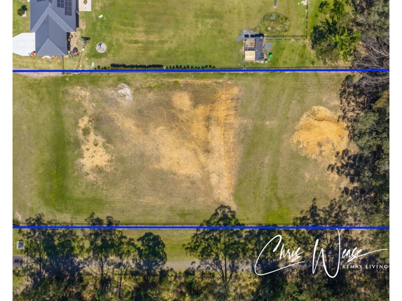 2 Twin Oaks Court, Woodford QLD 4514