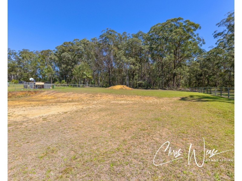 2 Twin Oaks Court, Woodford QLD 4514