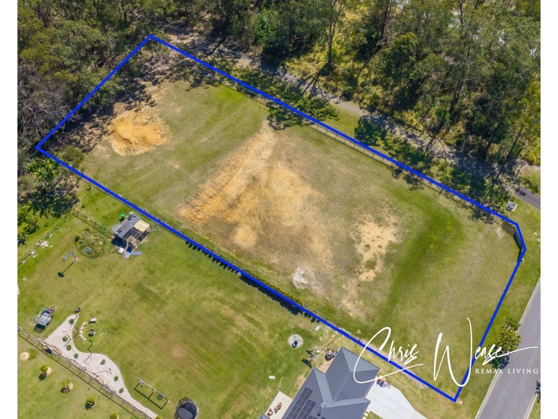 2 Twin Oaks Court, Woodford QLD 4514