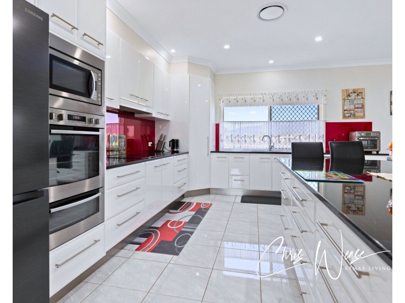 36 Montana Place, Woolmar QLD 4515