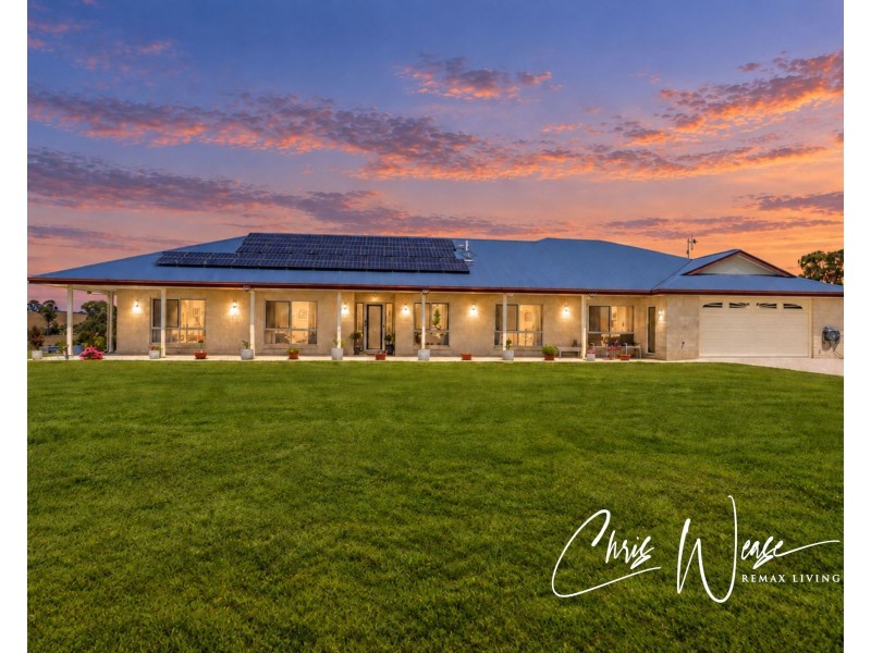 36 Montana Place, Woolmar QLD 4515