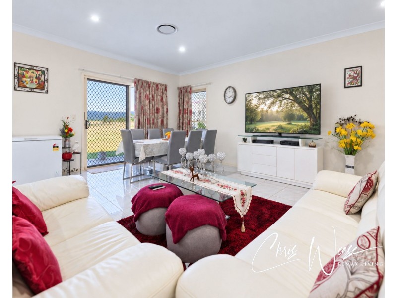 36 Montana Place, Woolmar QLD 4515