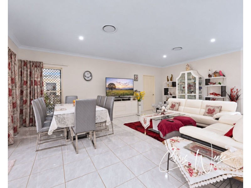 36 Montana Place, Woolmar QLD 4515