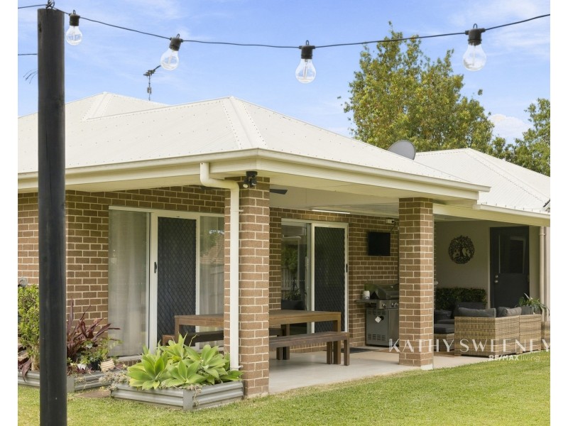 11 Staaten Street, Burpengary QLD 4505