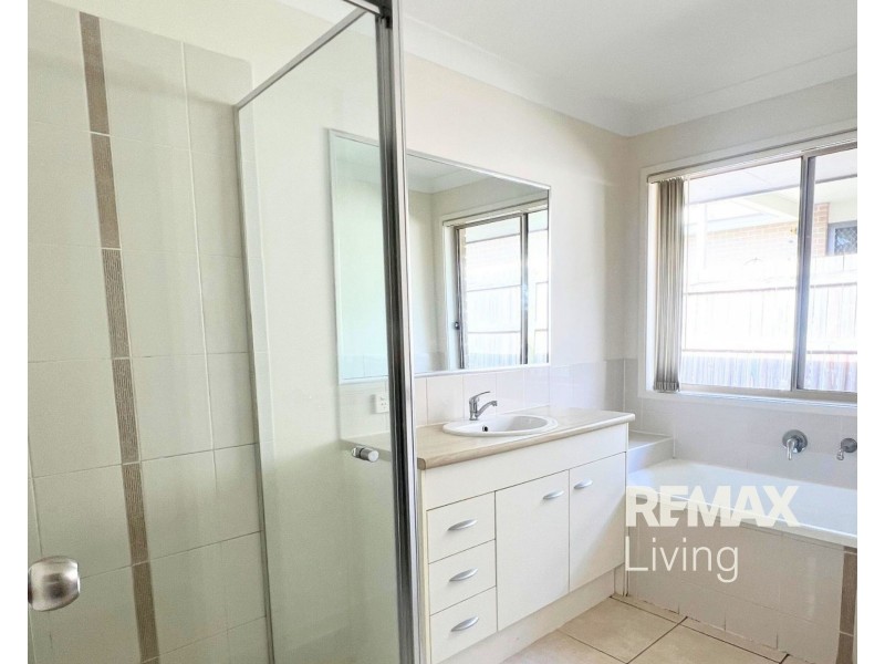 3 Thistle Street, Upper Caboolture QLD 4510