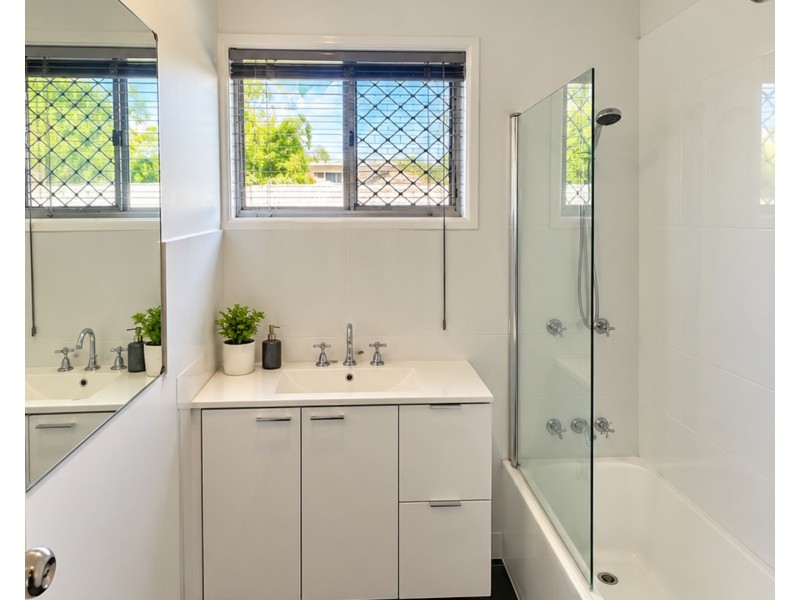 10 Domnick Street, Caboolture South QLD 4510