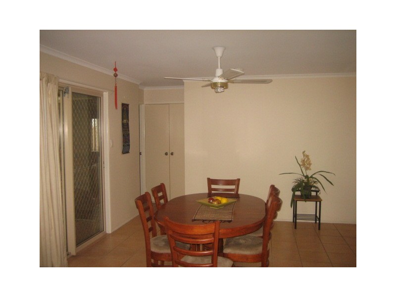 19 Crestwell Close, Morayfield QLD 4506