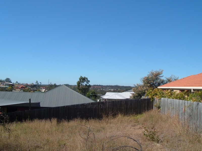 7 Windrush Close, Eatons Hill QLD 4037