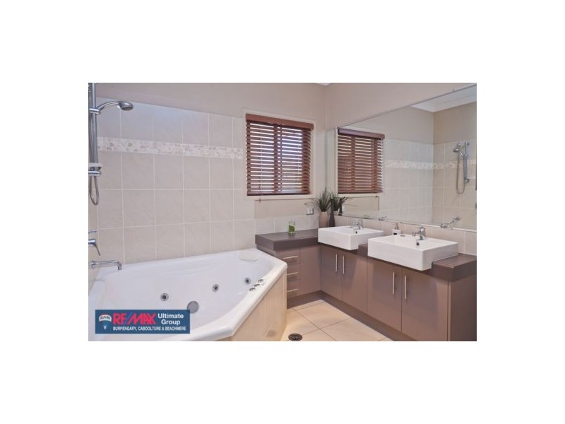10 Lilly Pilly Court, Burpengary QLD 4505