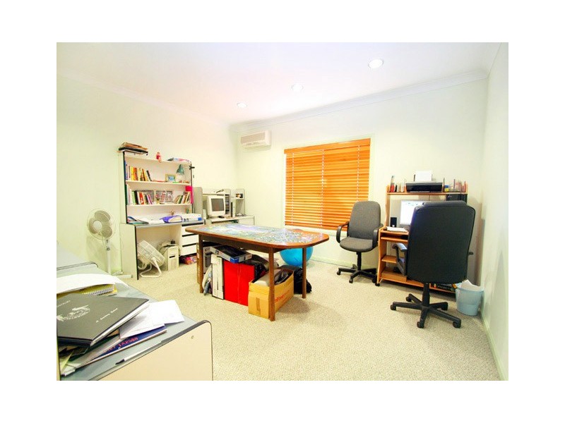 20 Coman Street South, Rothwell QLD 4022