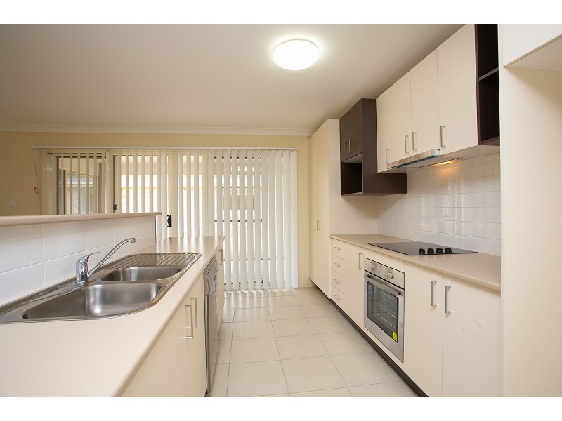 35  Summerfields Dr, Caboolture QLD 4510