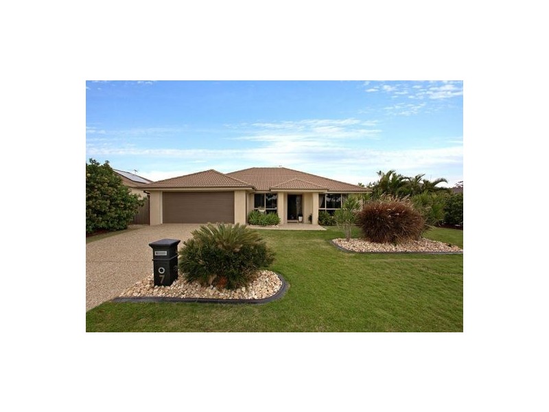 7 Lookout Place, Narangba QLD 4504