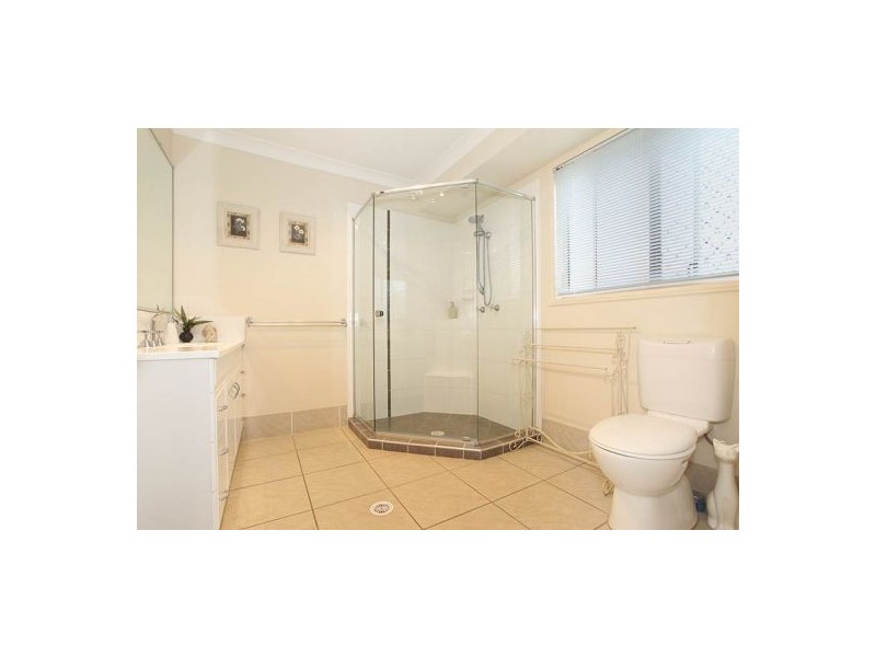 7 Lookout Place, Narangba QLD 4504