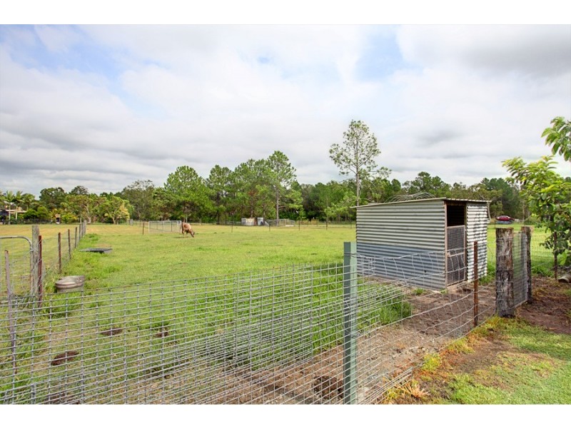 38 Leahy Rd, Caboolture QLD 4510