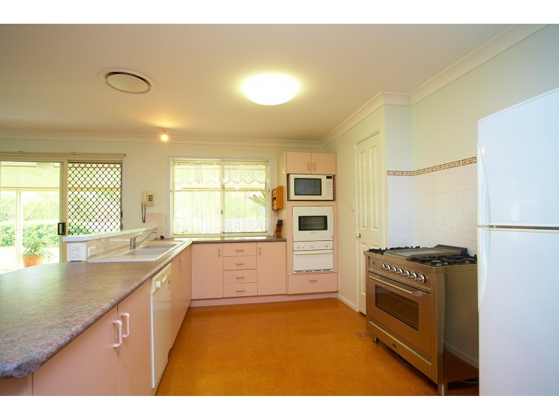 4 Corelli Crt, Burpengary QLD 4505