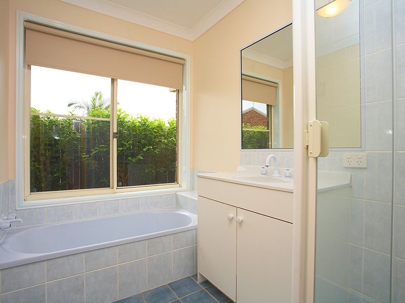 4 Corelli Crt, Burpengary QLD 4505