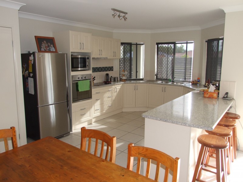 North Lakes QLD 4509