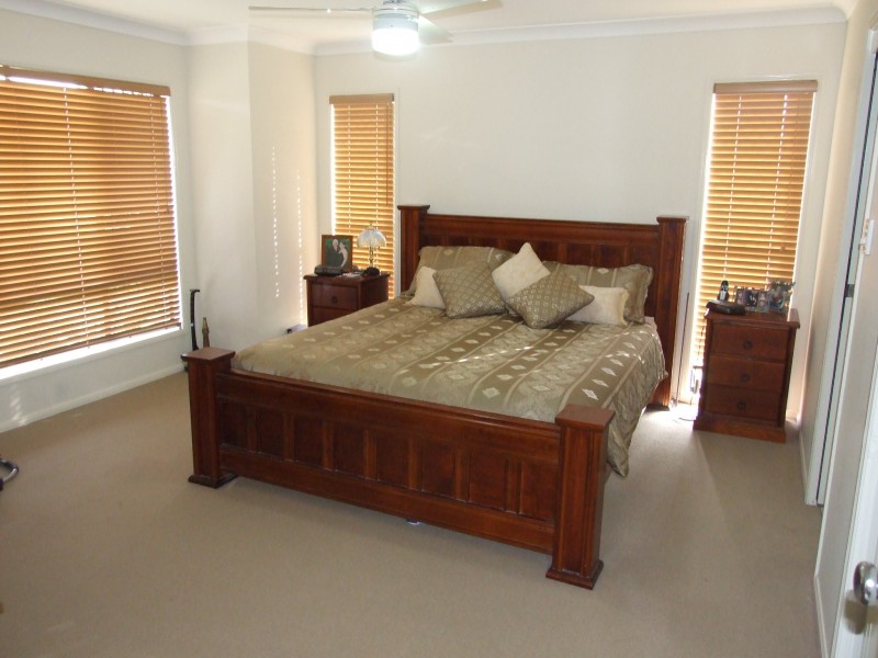 North Lakes QLD 4509