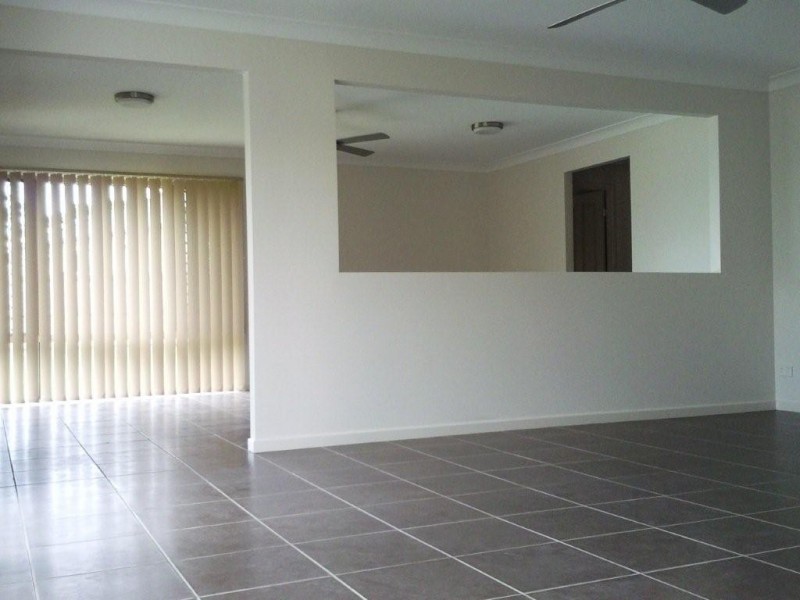 1 Hedges Avenue, Burpengary QLD 4505